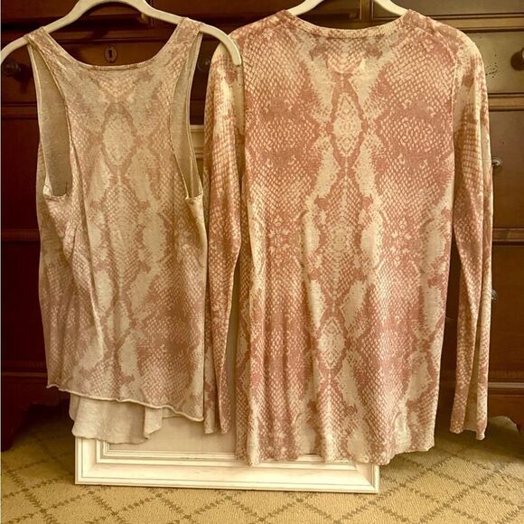 Zadig & Voltaire cream w pale pink snakeskin pattern cardigan / tank set S NWOT - Picture 2 of 16